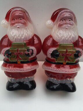 2 VINTAGE SANTA CLAUS BLOW MOLD 9.5" THIN PLASTIC NO LIGHTS